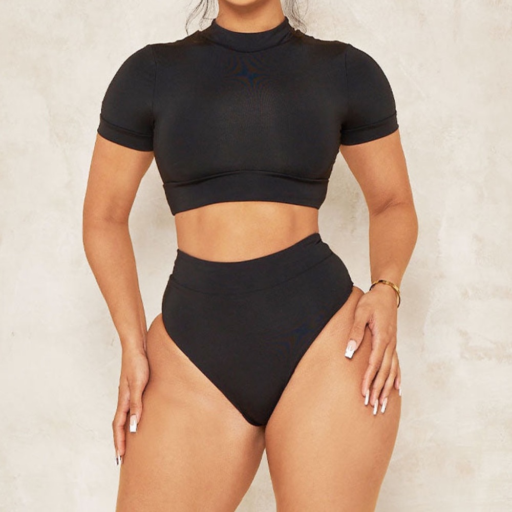 Icon swim, two piece black swimsuit. Size M